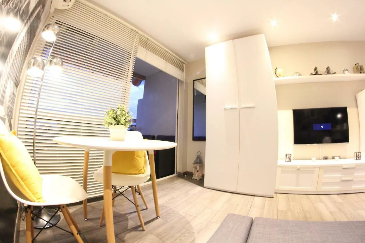 Lovely Studio New York Design Torremolinos 0*,